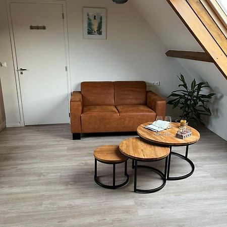 Ruim Appartement Met Sauna, Zuidstraat 125 In Westkapelle Exterior foto