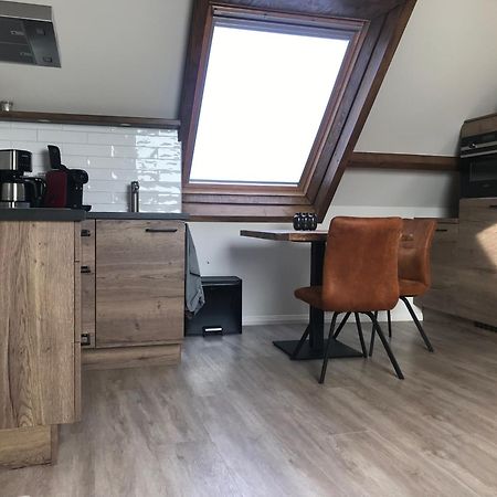 Ruim Appartement Met Sauna, Zuidstraat 125 In Westkapelle Exterior foto