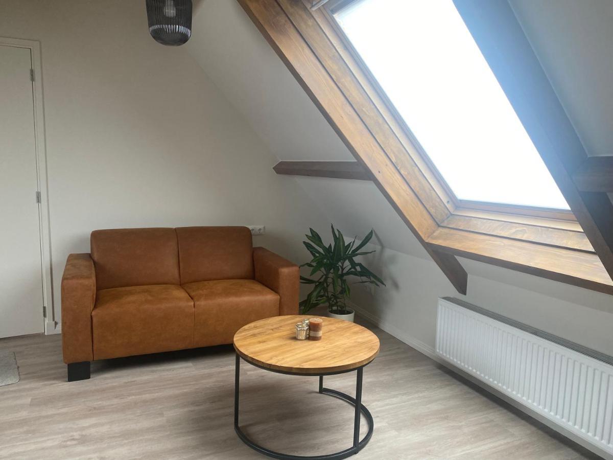 Ruim Appartement Met Sauna, Zuidstraat 125 In Westkapelle Exterior foto