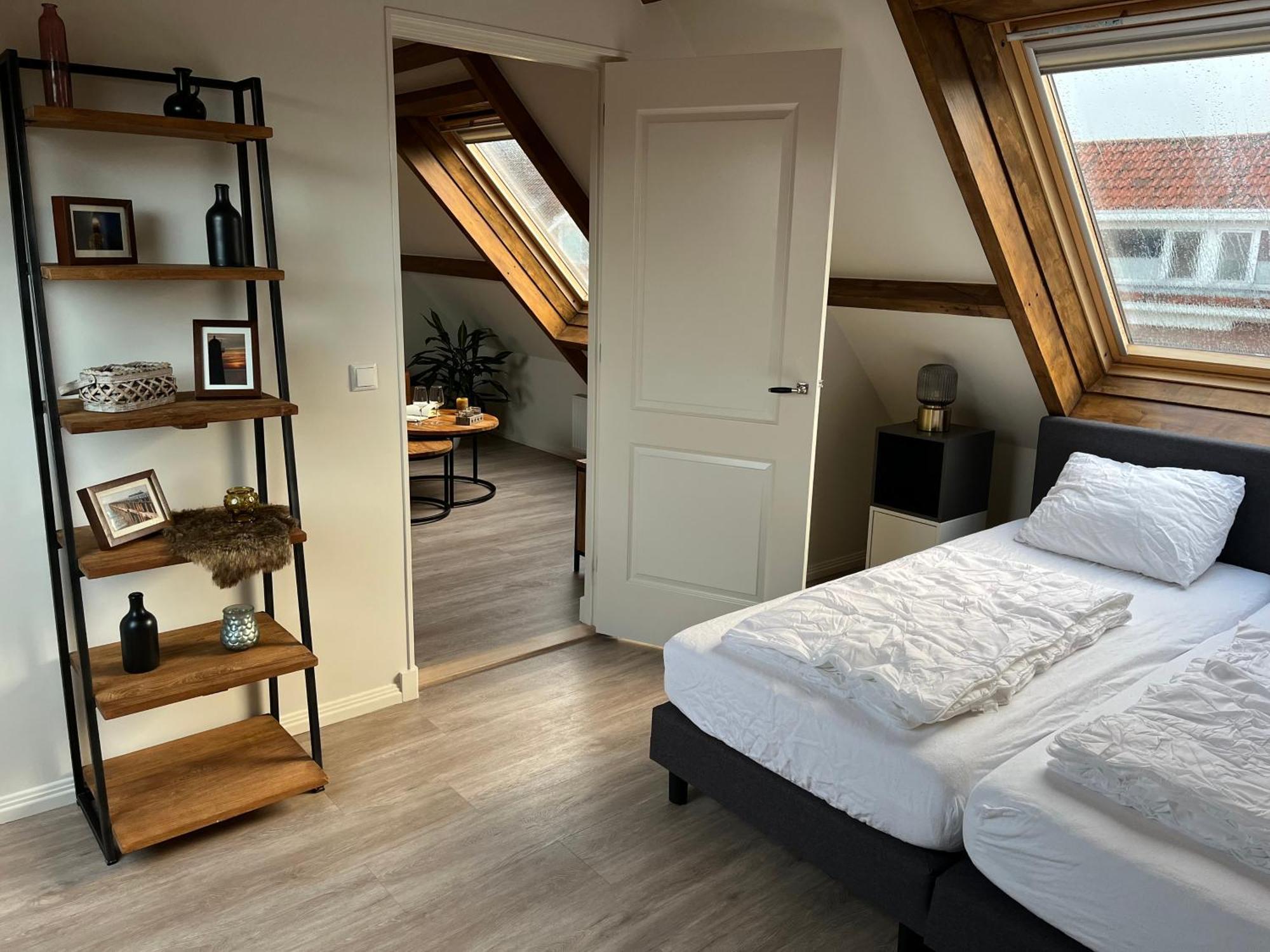 Ruim Appartement Met Sauna, Zuidstraat 125 In Westkapelle Exterior foto